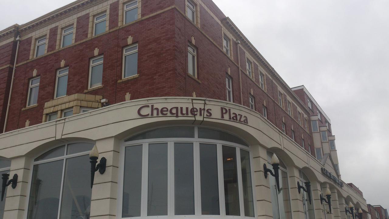 Chequers Plaza Hotel Blackpool Luaran gambar